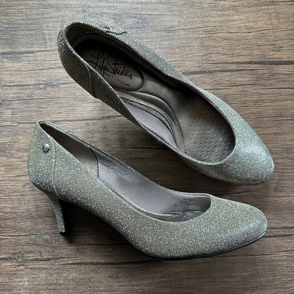 **LIFE STRIDE* Black x Gold Sparkle Heels Size 9.5 - Picture 1 of 10